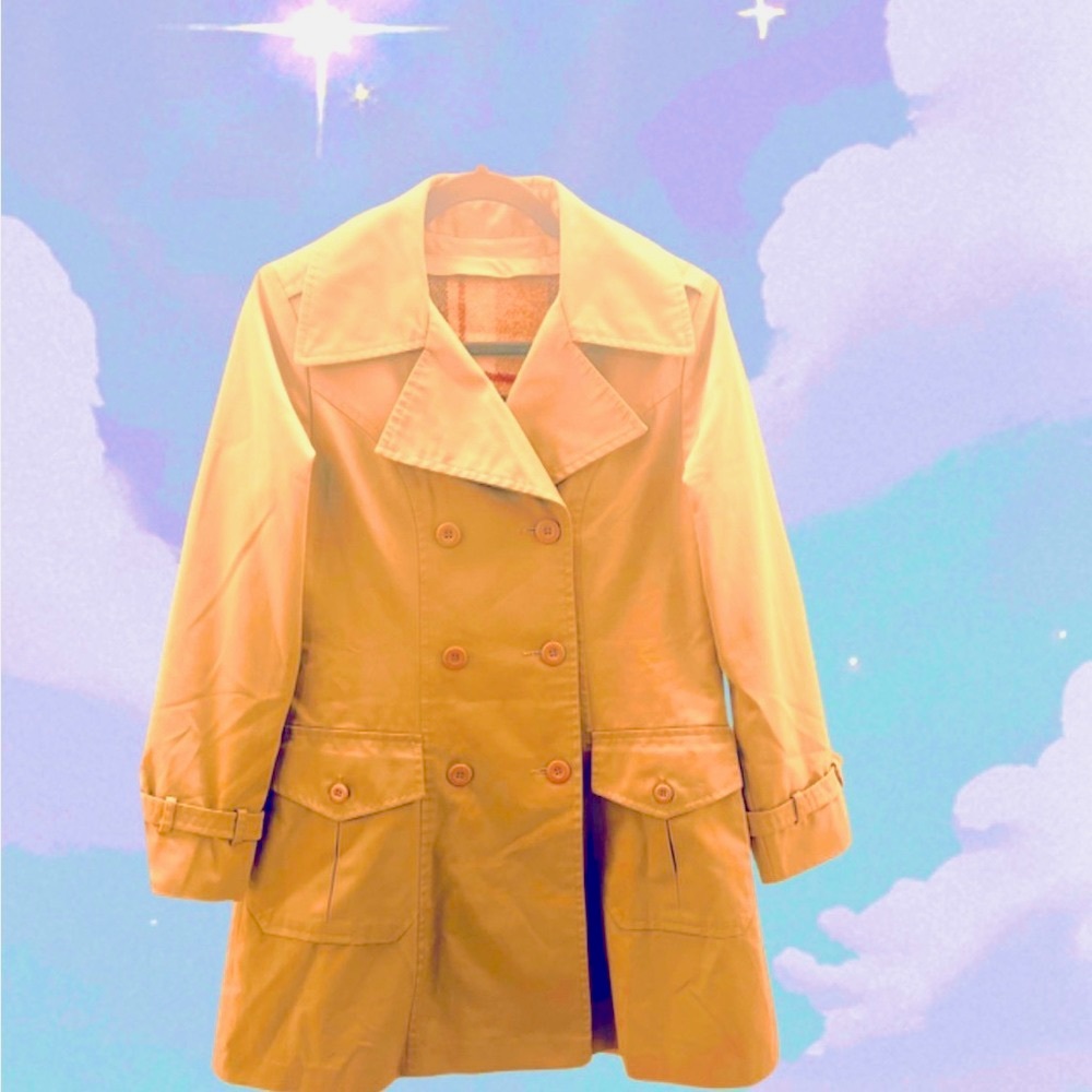 Vintage trench coat with removable plaid flannel lining.